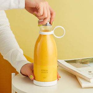 Sozia Blendie: The Ultimate Portable USB Rechargeable Fresh Fruit Juicer and Fast Electric Blender!